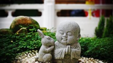 Un símbolo de paz para la cultura oriental es el Buda y el Conejo.