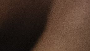 BARCELONA, 19/05/2024.- El técnico del FC Barcelona, Xavi Hernández, durante el encuentro correspondiente a la jornada 37 de Primera División que han disputado frente al Rayo Vallecano en el estadio Lluis Company, en Barcelona. EFE/Marta Pérez.