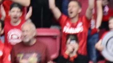 Los jugadores del PSV Eindhoven celebrando la conquista de la Eredivisie este domingo tras su victoria ante el Sparta Rotterdam por 4-2.