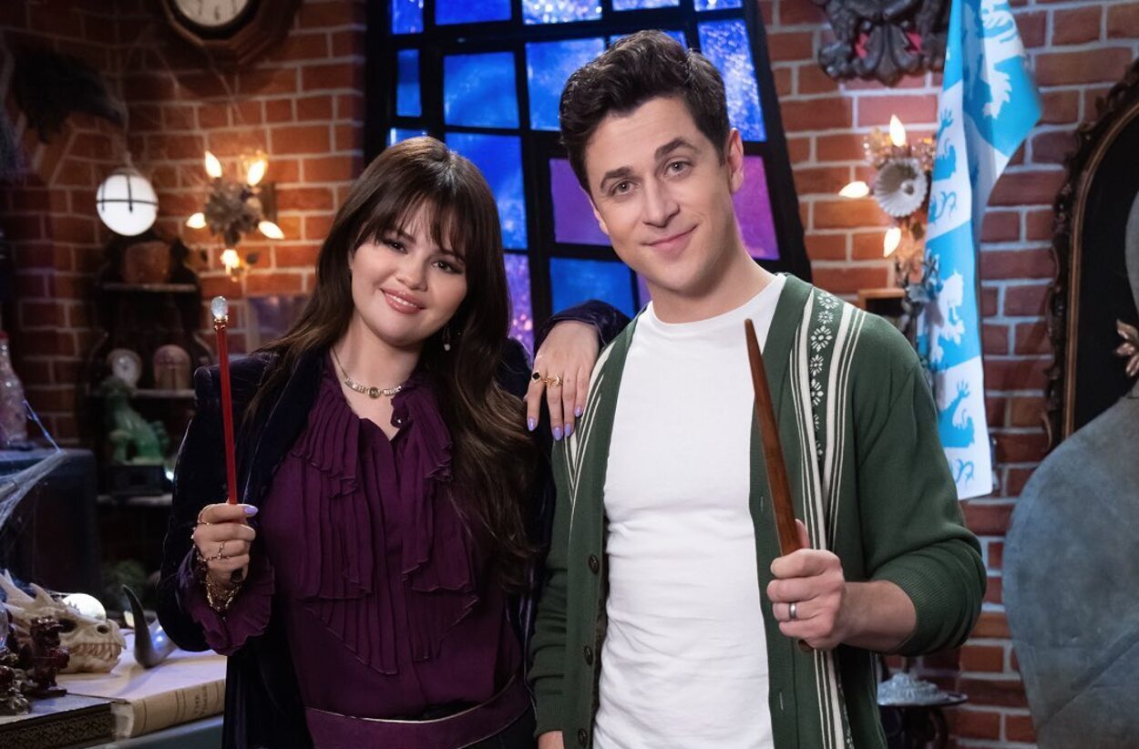 Disney compartió las primeras imágenes de Selena Gomez en Wizards: Beyond Waverly  Place - La Opinión