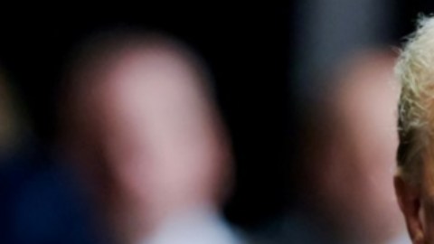 Trump es acusado de falsificar documentos para ocultar un presunto pago a la actriz porno Stephanie Cliffords, conocida como Stormy Daniels.