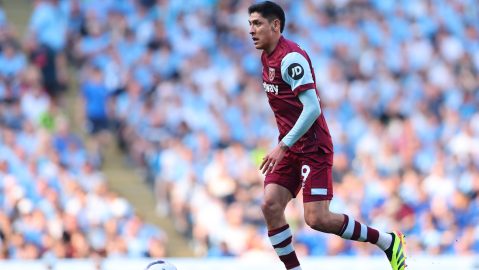 Manchester (United Kingdom), 19/05/2024.- West Ham's Edson Alvarez in action during the English Premier League soccer match of Manchester City against West Ham United, in Manchester, Britain, 19 May 2024. (Reino Unido) EFE/EPA/ASH ALLEN EDITORIAL USE ONLY. No use with unauthorized audio, video, data, fixture lists, club/league logos, 'live' services or NFTs. Online in-match use limited to 120 images, no video emulation. No use in betting, games or single club/league/player publications.