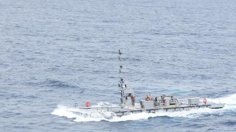 Esta plataforma flotante en el mar se utilizará pronto para transbordar suministros de ayuda para Gaza.