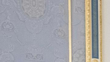 El presidente de Ucrania, Volodimir Zelensky, saluda al jefe de la diplomacia de EE.UU., Antony Blinken.