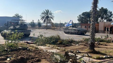 La llegada de los tanques israelíes al paso de Rafah, que conecta la Franja de Gaza con Egipto ha supuesto un punto de inflexión para El Cairo.