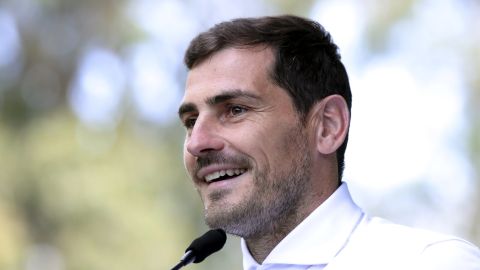 FILE - In this Monday, May 6, 2019 file photo, Spanish goalkeeper Iker Casillas talks to journalists outside a hospital in Porto, Portugal. Former Spain and Real Madrid goalkeeper Iker Casillas said Monday June 15, 2020, he will not run for president of the Spanish soccer federation. Casillas said the main reason that led him to change his mind was “the exceptional social, economic and health situation that our country is suffering.” (AP Photo/Luis Vieira, File)