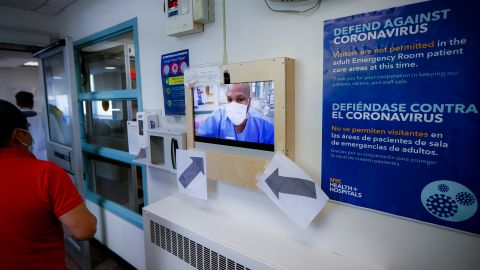 El uso de tecnología ha avanzado en la atención médica.