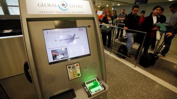 CBP lanza en Aeropuerto Internacional de St. Louis aplicación Global Entry que agiliza proceso de ingreso a EE.UU.