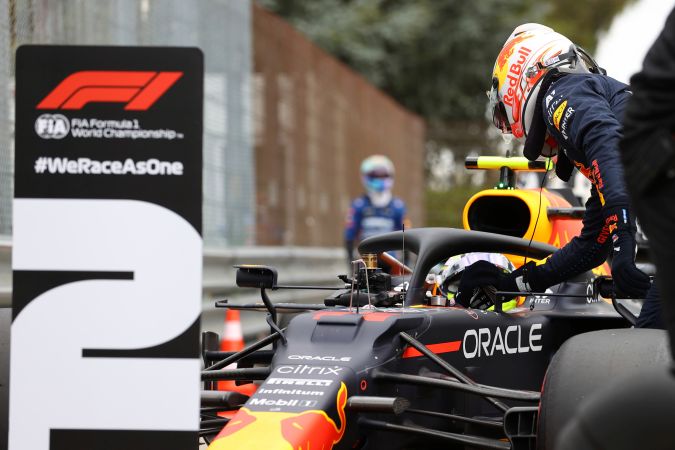 Sergio "Checo" Pérez buscará en Italia volver a subirse al podio como ocurrió en la edición del 2022 de la carrera disputada en el circuito de Imola.