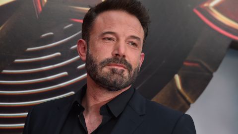 Ben Affleck fue visto sin su anillo de boda en medio de rumores de separación de Jennifer Lopez