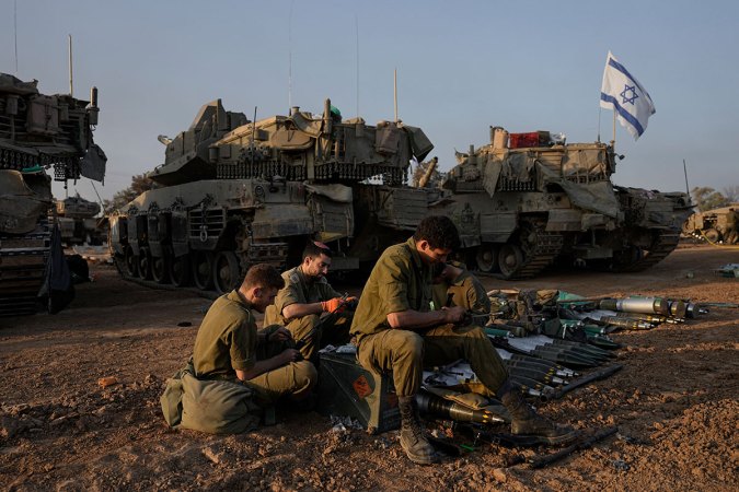 Israel dice que no detendrá ataques en Rafah pese a que Hamás aceptó un alto al fuego en Gaza