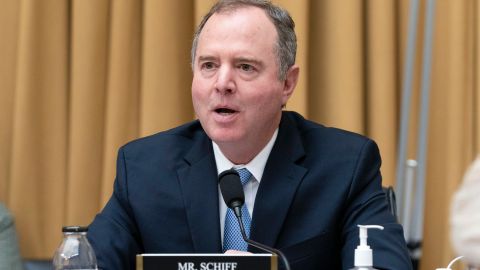 Representante Adam Schiff, fiscal del primer juicio político a Trump, asegura: "La justicia finalmente lo alcanzó"