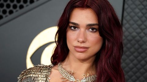 Tras un par de caídas, Dua Lipa decidió cambiar la coreografía de su gira