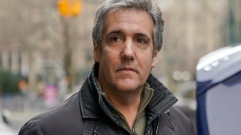 Michael Cohen es un exabogado personal que dice que Trump le ordenó pagarle dinero a Stormy Daniels para silenciarla.