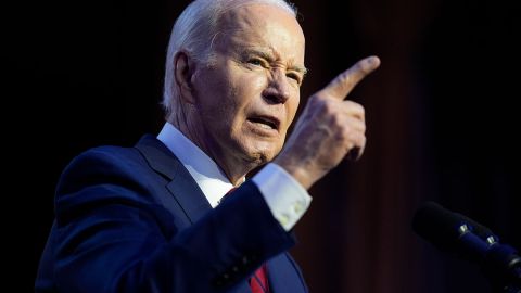 Biden condena la violencia en las protestas universitarias contra la guerra en la Franja de Gaza