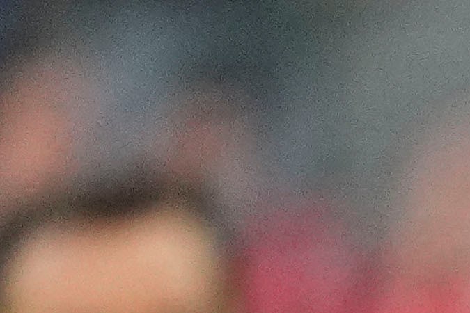 El defensor mexicano Johan Vásquez durante el partido entre el Génova y el AC Milan que terminó con un empate 3-3 el pasado domingo 5 de mayo por el campeonato italiano.