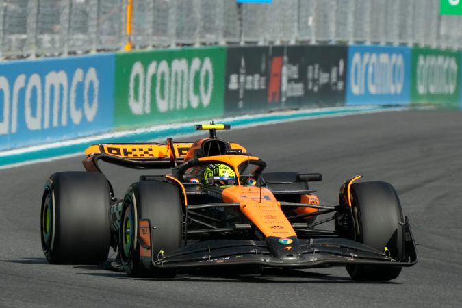 El británico de McLaren, Lando Norris, durante un momento de la carrera disputada el pasado domingo en Miami donde conquistó su primer Gran Premio de la Fórmula 1.