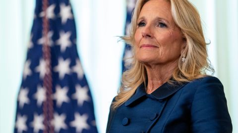 Famosas piden a Jill Biden detener genocidio en Palestina