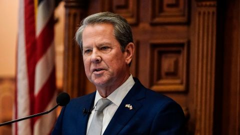 Brian Kemp firmó una ley que realiza cambios adicionales a las leyes electorales de Georgia.