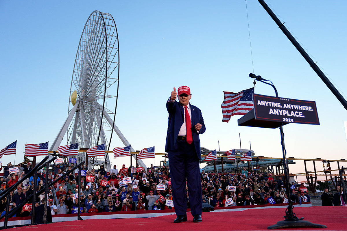 Trump lidera las encuestas en cinco de los seis estados clave de EE.UU. con un Biden tocado por Gaza