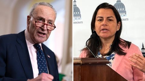 El líder del Senado, Chuck Schumer, y la presidenta del Caucus Hispano del Congreso, Nanette Barragán.