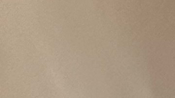 Jeremiah Espinoza y su familia llevan 18 meses sin luz y gas.