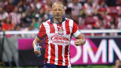 Chicharito solo ha marcado un gol desde su regreso a México.