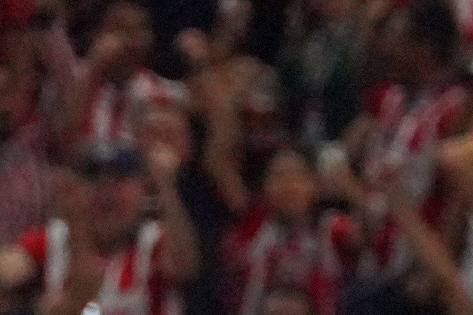 Javier "Chicharito" Hernández en festejo de gol, durante el partido correspondiente a la jornada 14 del Torneo Clausura 2024 entre las Chivas de Guadalajara y el Puebla, celebrado en el estadio Akron.