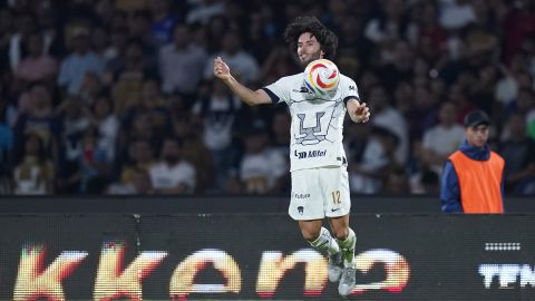 César "Chino" Huerta durante el partido de ida de los cuartos de final del Torneo Clausura 2024 entre los Pumas de la UNAM y Cruz Azul realizado en el estadio Olímpico Universitario.