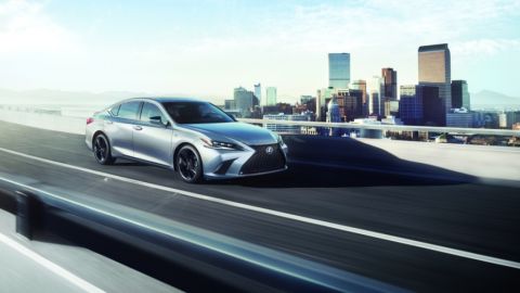 Lexus ES 2023