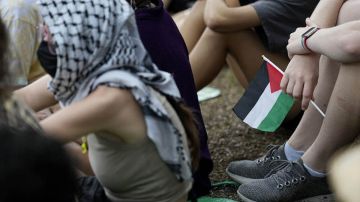Continúan las protestas universitarias en apoyo a Palestina