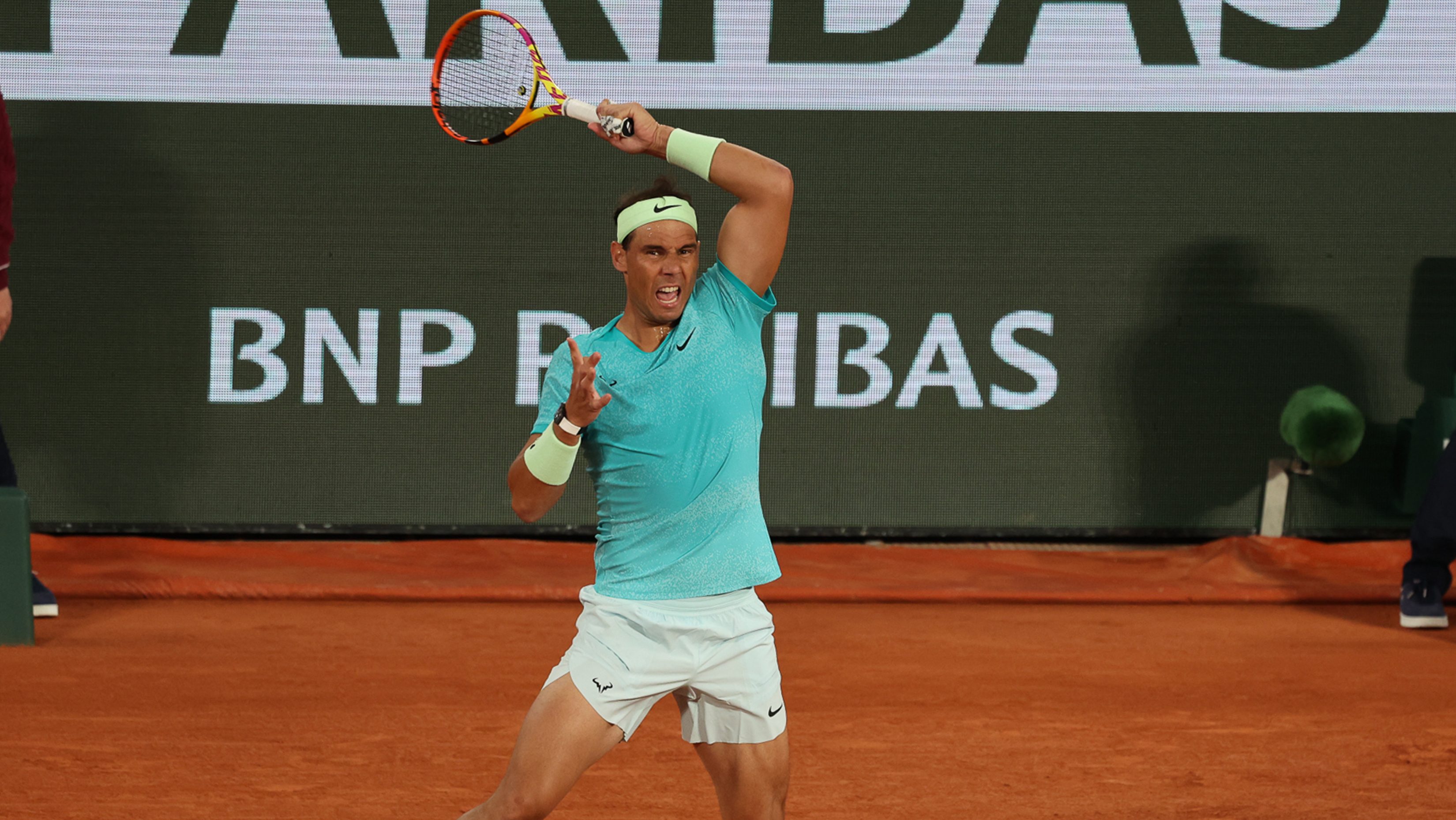 Rafael Nadal se despide de Roland Garros en primera ronda y no asegura