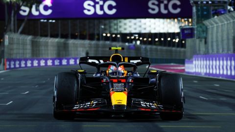 Red Bull de Checo Pérez en el Gran Premio de Arabia Saudita 2024