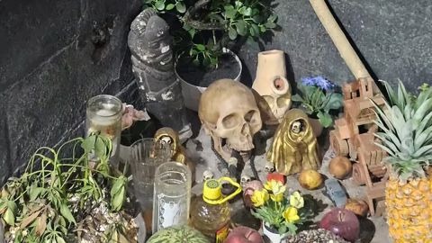 Altar a la Santa Muerte