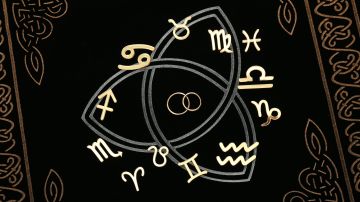 Los anillos simbolizan la unión en el Zodiaco.