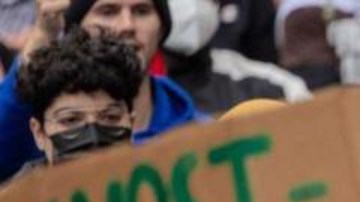 Los manifestantes piden a sus universidades "desinvertir en Israel".