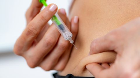FDA aprueba un autoinyector para el lupus eritematoso sistémico pediátrico
