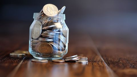 Las monedas son símbolo de riqueza.