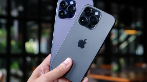 iPhone 16