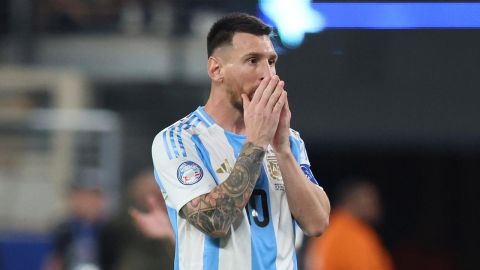 Messi salió con molestias del partido contra Chile.