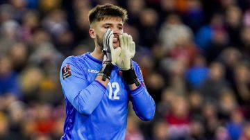 Oslo (Norway).- (FILE) - Montenegro's goalkeeper Matija Sarkic yells during the FIFA World Cup 2022 qualifiers match between Norway and Montenegro, in Oslo, Norway, 11 October 2021 (re-issued 15 June 2024). Montenegro goalkeeper Matija Sarkic passed away at the age of 26, his club Millwall annnounced in a statement on 15 June 2024. (Mundial de Fútbol, Noruega, Reino Unido) EFE/EPA/Hakon Mosvold Larsen NORWAY OUT *** Local Caption *** 57227456