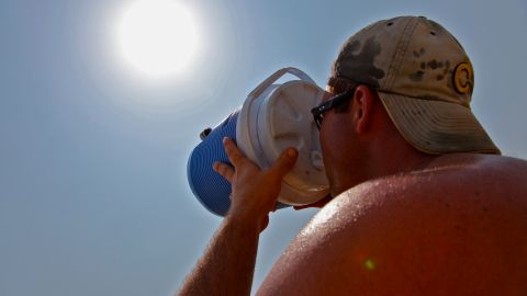 Más de 22 millones de personas en el oeste y el sur de Texas estarán bajo alertas de calor esta semana