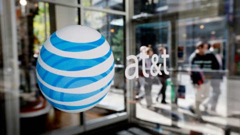 AT&T anuncia problema a nivel nacional y deja sin llamadas a miles de personas