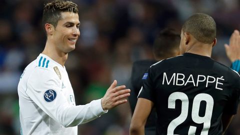 Cristiano Ronaldo y Kylian Mbappé se enfrentaron en varias ocasiones durante la etapa del astro portugués en el Real Madrid.