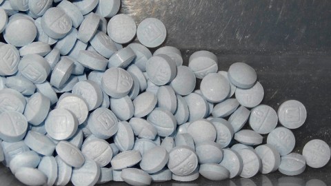 FDA: fabricantes de medicamentos dejarán de producir 'piruletas' de fentanilo