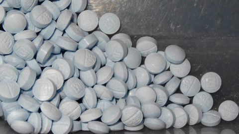 FDA: fabricantes de medicamentos dejarán de producir 'piruletas' de fentanilo