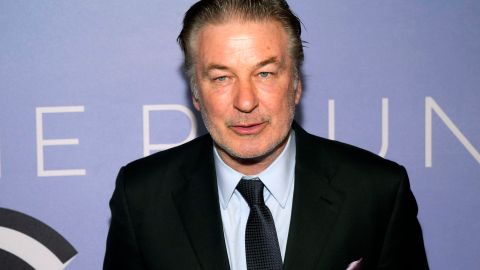 Juez negó moción de Alec Baldwin para desestimar cargo de homicidio involuntario por el caso Rust