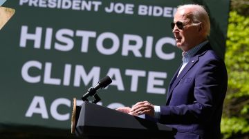 Biden ha impulsado una intensa agenda ambiental a través de varias leyes.