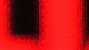 Mike Tyson y Jake Paul se encaran en una conferencia de prensa para promover su próxima pelea, el jueves 16 de mayo de 2024 (AP Foto/Sam Hodde)