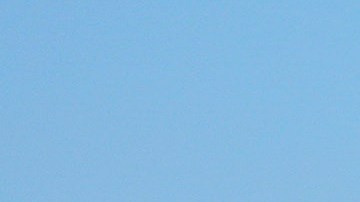 Biden pronunció un discurso sobre el legado de Pointe du Hoc y la democracia en todo el mundo.